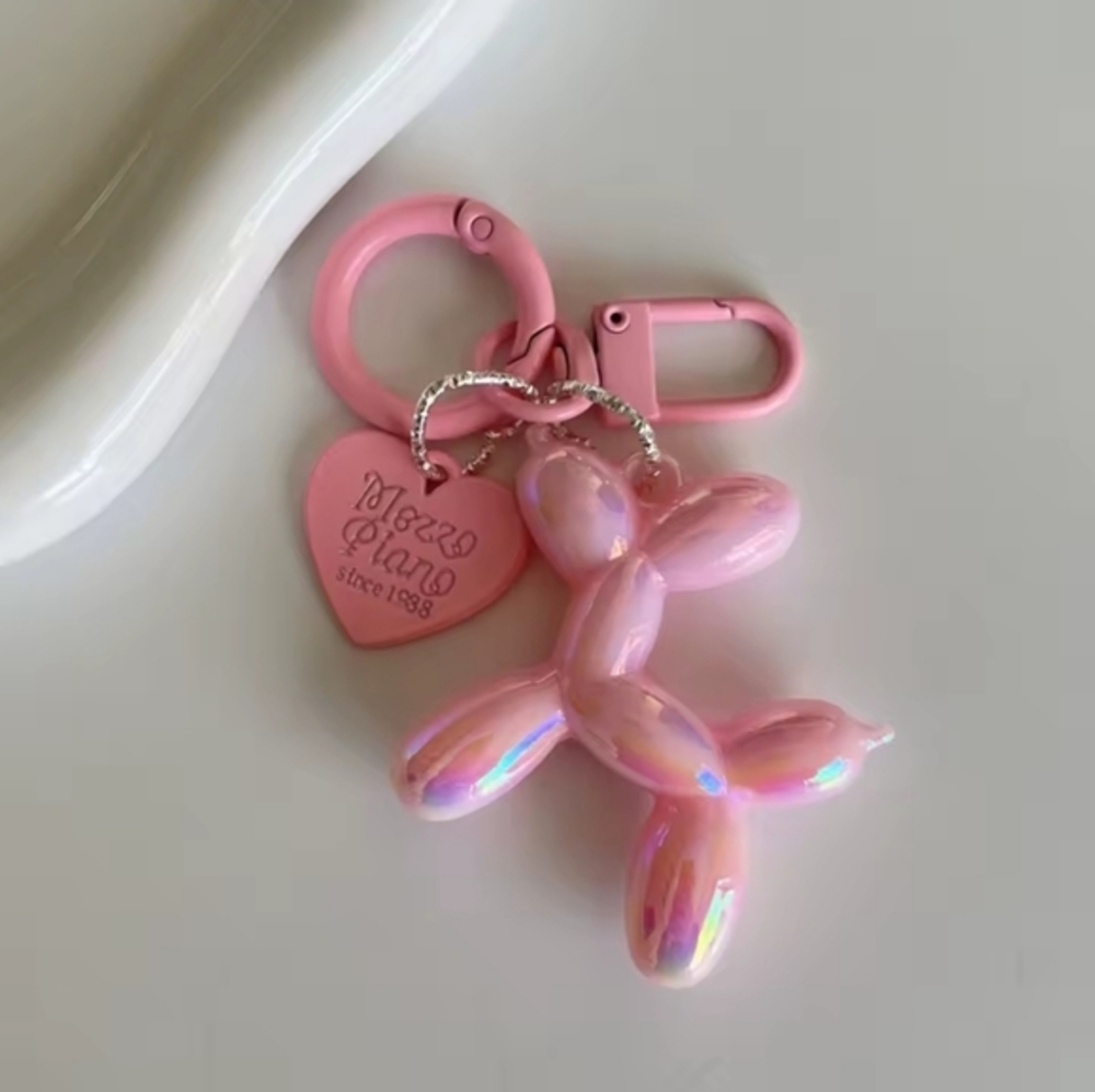 NWOT Pink Balloon Dog Keychain